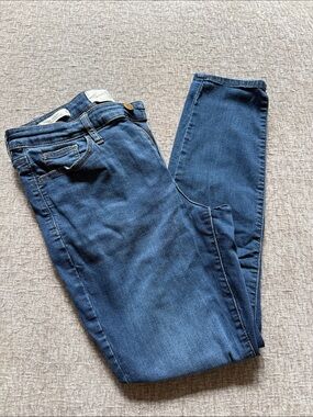 Universal Thread Dark Blue Skinny Jeans